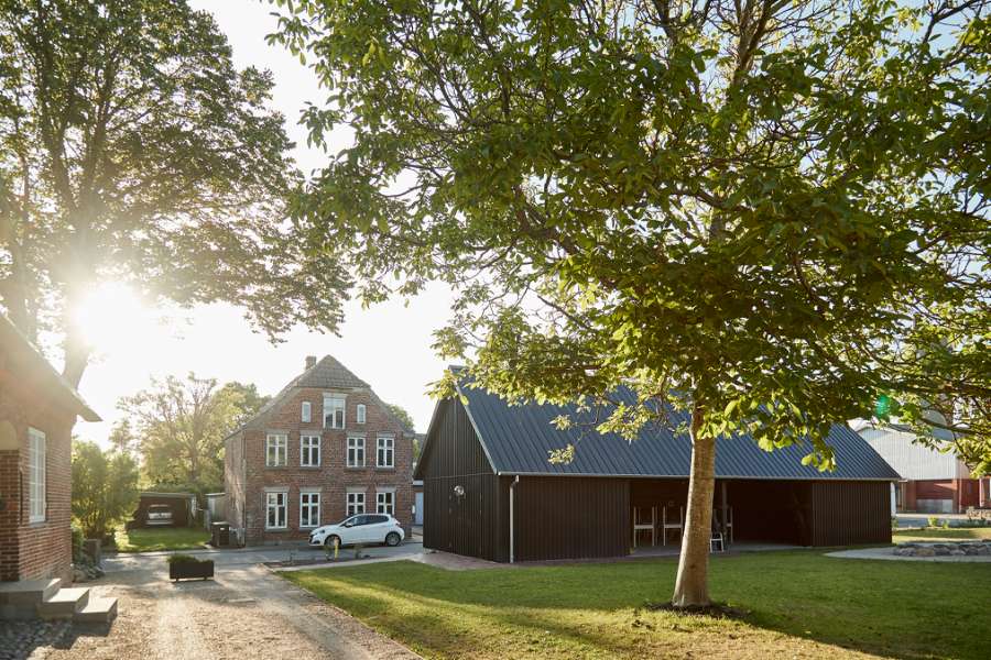 Marskgård med madplan, Højergaard Torvet 1, 6280 Tønder